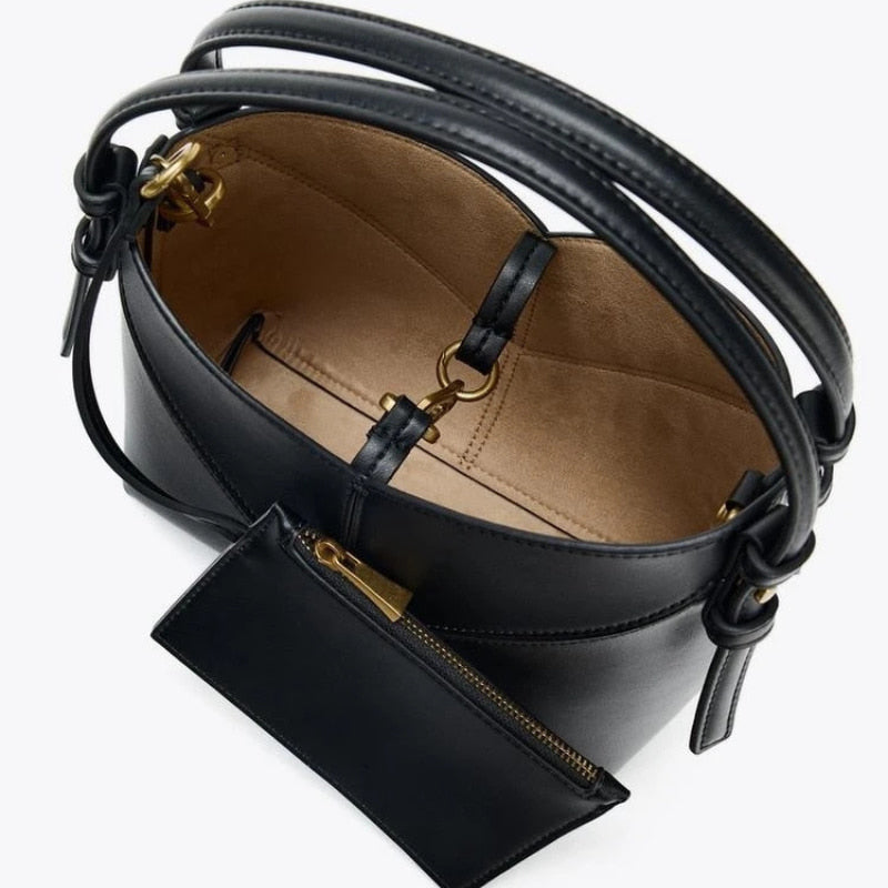 Bolsa de Ombro Preta - Porto